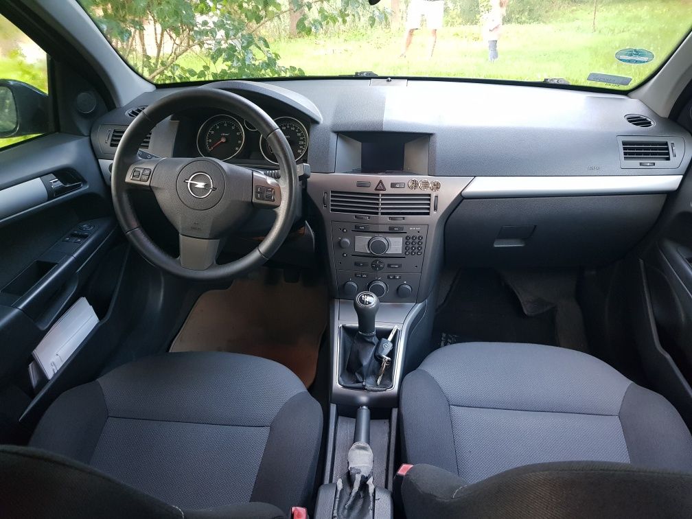 Opel Astra H 1.6