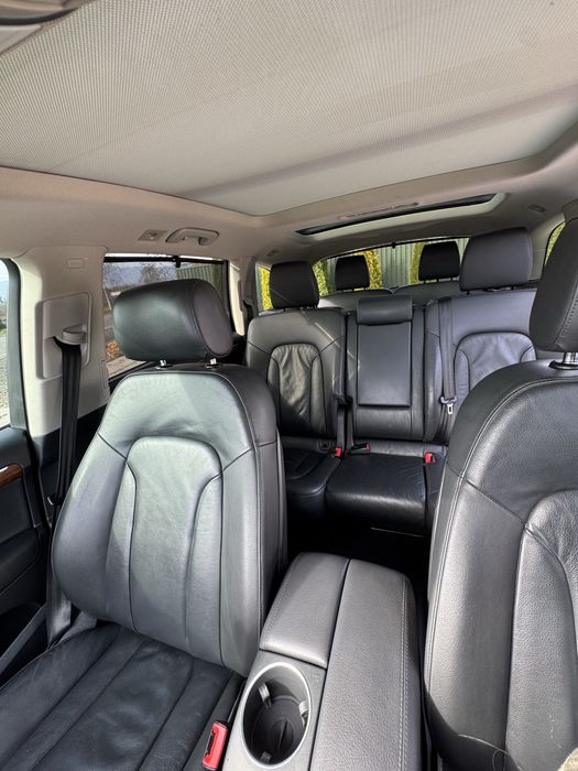Audi Q7 premium plus