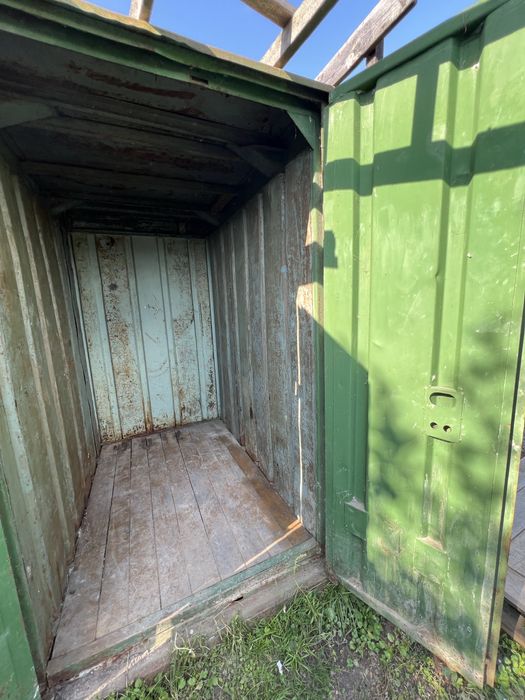 Металевий контейнер