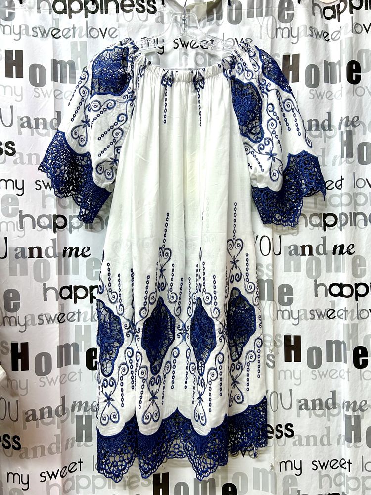 Шикарное платье туника, натуральное, шитьё- кружево, Италия