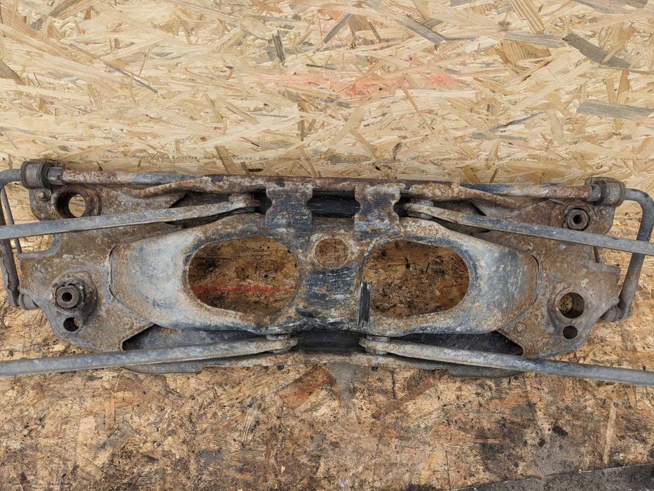 Ford Mondeo MK3 Liftback Sanki Wózek Belka Kołyska Tył Tylne