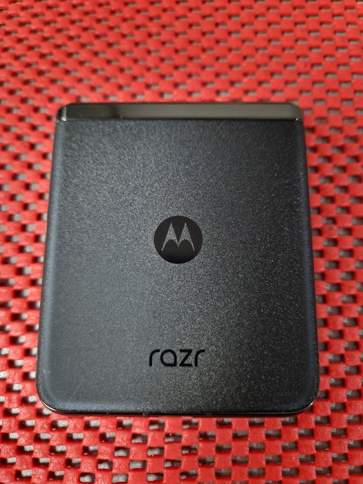Motorola Razr Plus 8/256 gb