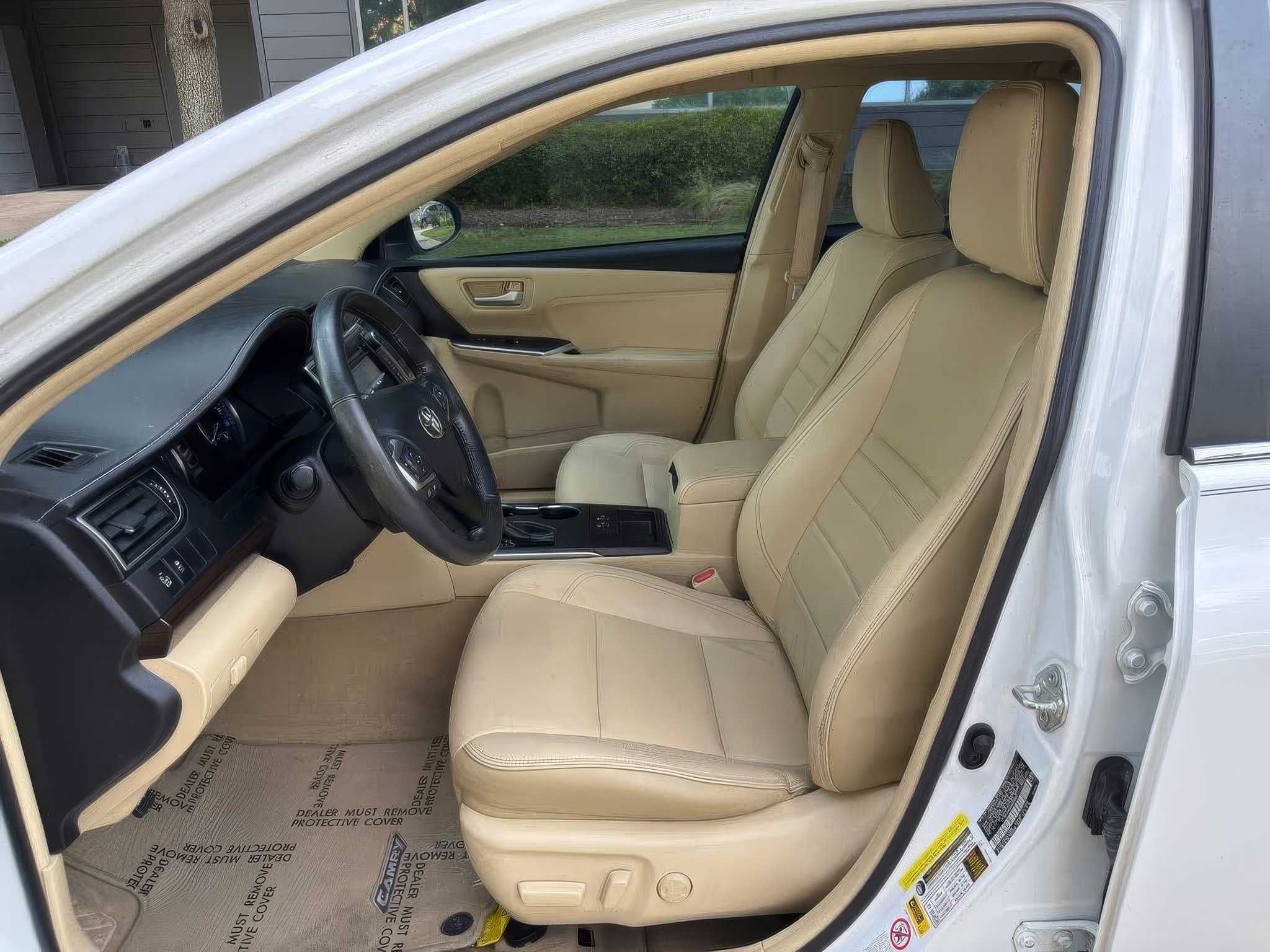 2016 Toyota Camry XLE