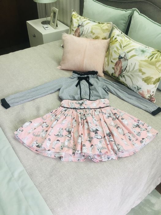 Conjunto saia e blusa La Amapola
