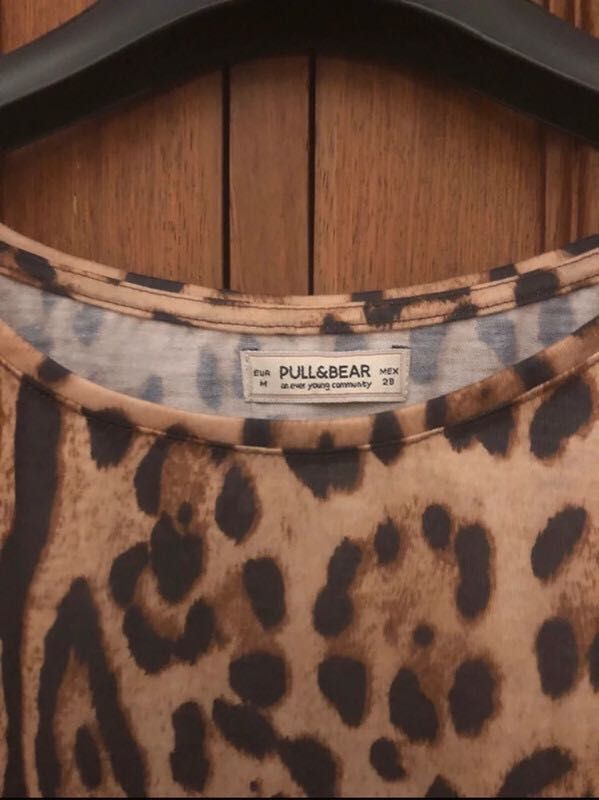 Blusa Nova da Pull & Bear com padrão leopardo (nova!)