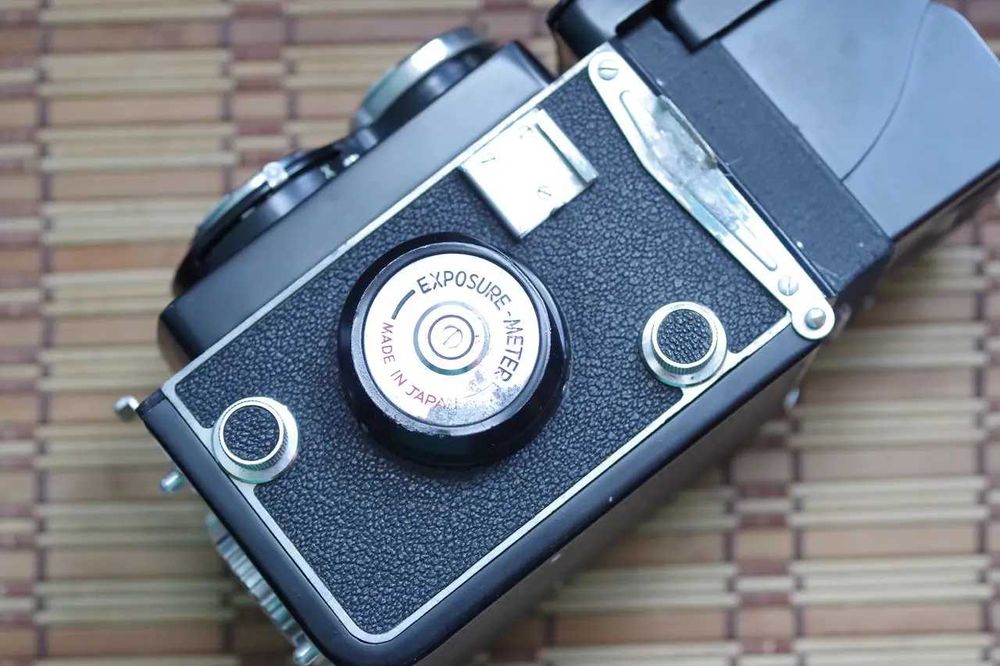 Среднеформатный  Фотоаппарат Yashica LM  Yashikor 80mm 3.5