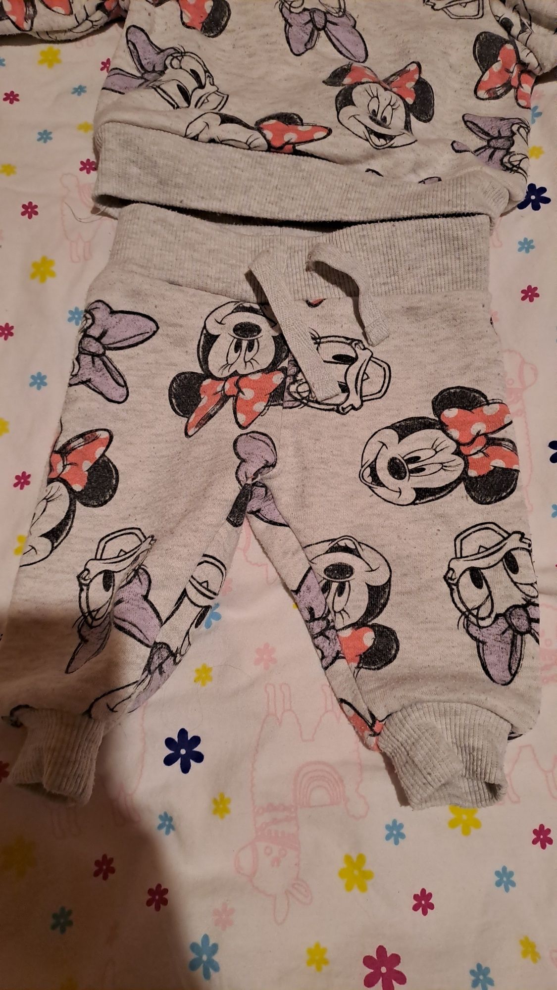 Zestaw dresowy myszka minnie