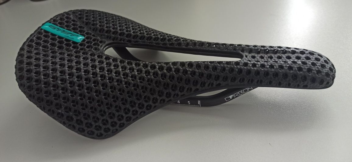 Siodełko rowerowe Carbon 3D