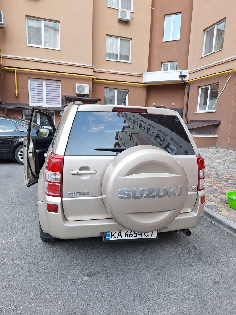 Suzuki Grand Vitara 3.2