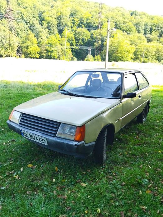 Автомобіль Заз Таврія