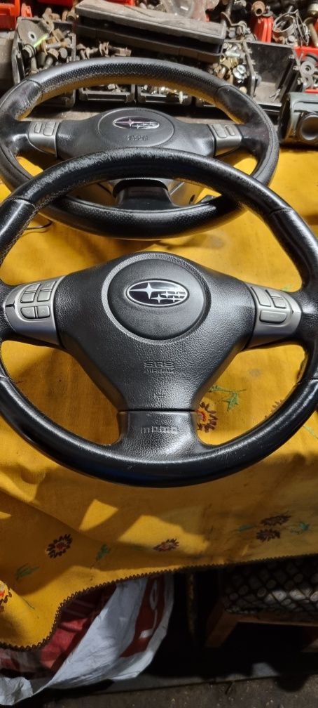 Kierownica  MOMO SUBARU Legacy/Outback Impreza Forester taśma airbag