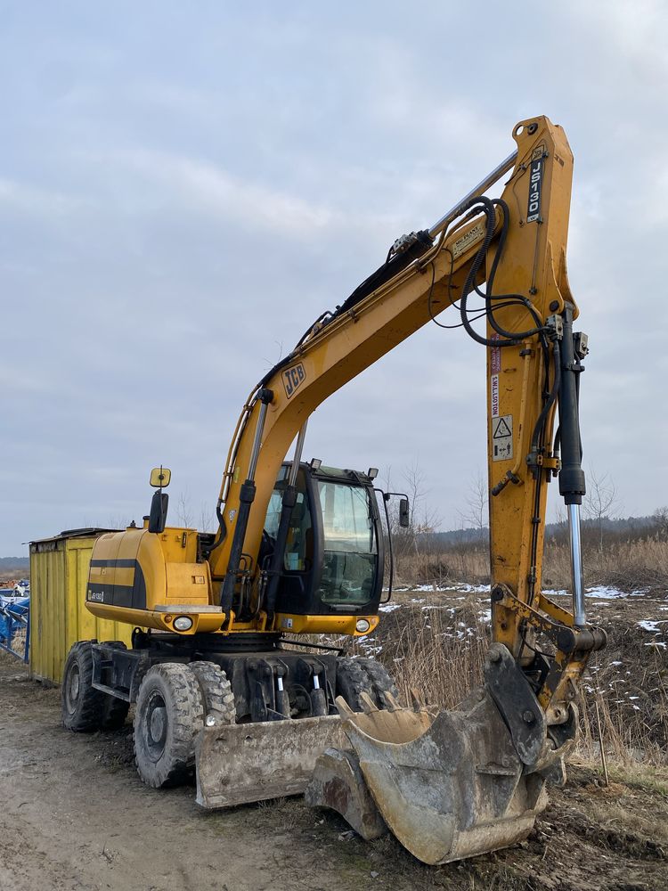 Екскаватор JCB JS 130 2009 рік.