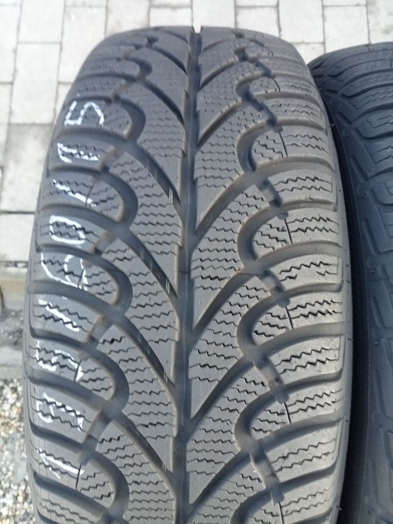 2x Opony Używane Zimowe 195/60R15 Fulda