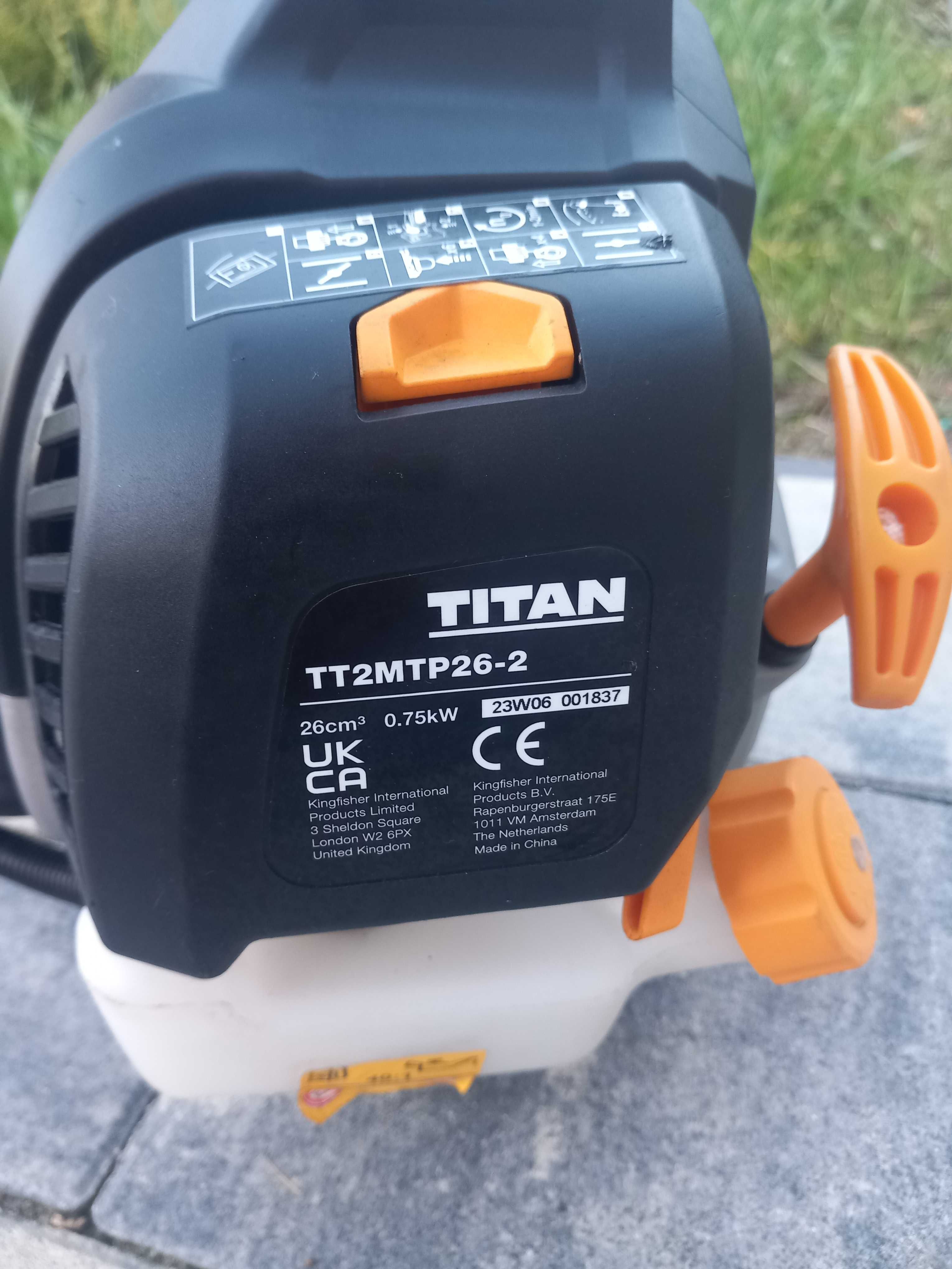 Kosa podkaszarka Titan TT2MTP25-2 wielofunkcyjna