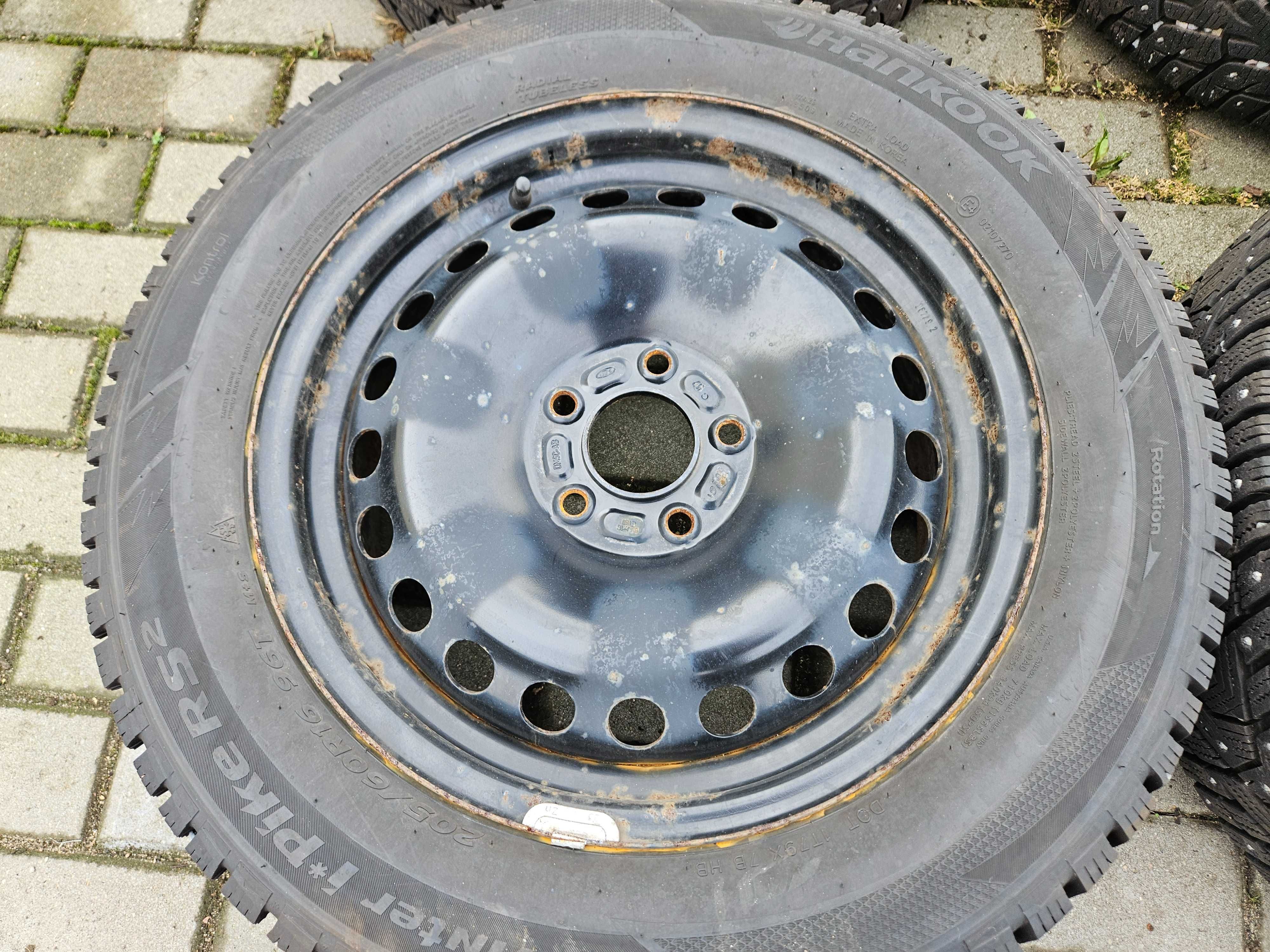 Koła felgi opony zimowe 205/60/16 R16  5x108 Ford   K18