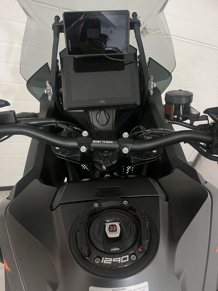 KTM Super Adventure 1290 de 2022  com so 11700km