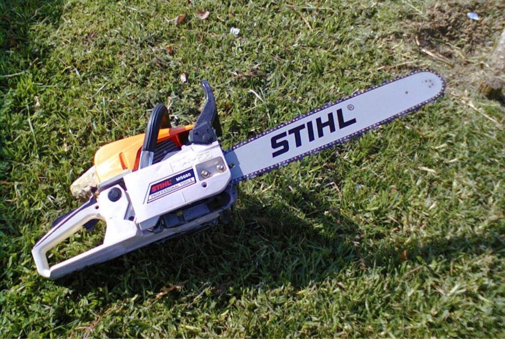 Motoserra stihl Gasolina 55cc Nova