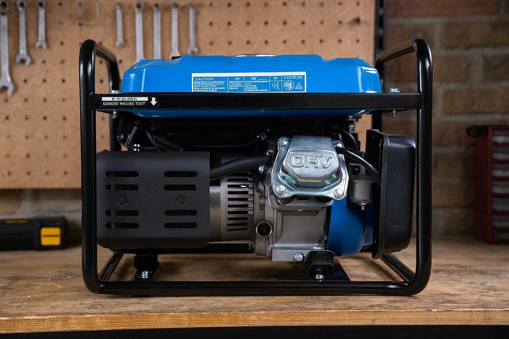 Agregat Prądotwórczy Prądu 3,5hp 1600W Generator do Domu + Olej