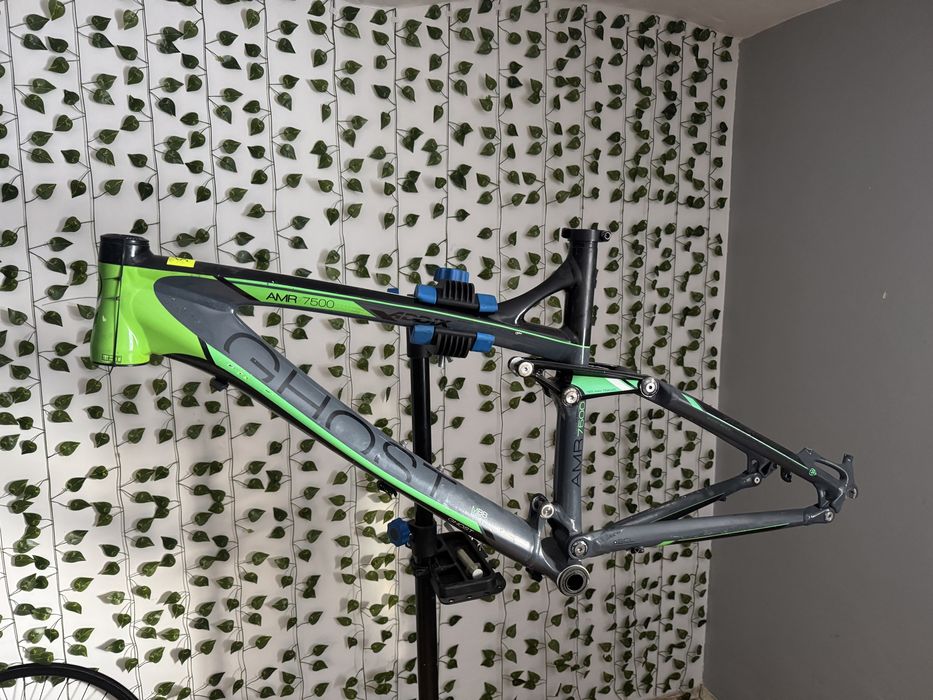 Rama Ghost 26 AMR 7500 + paragon