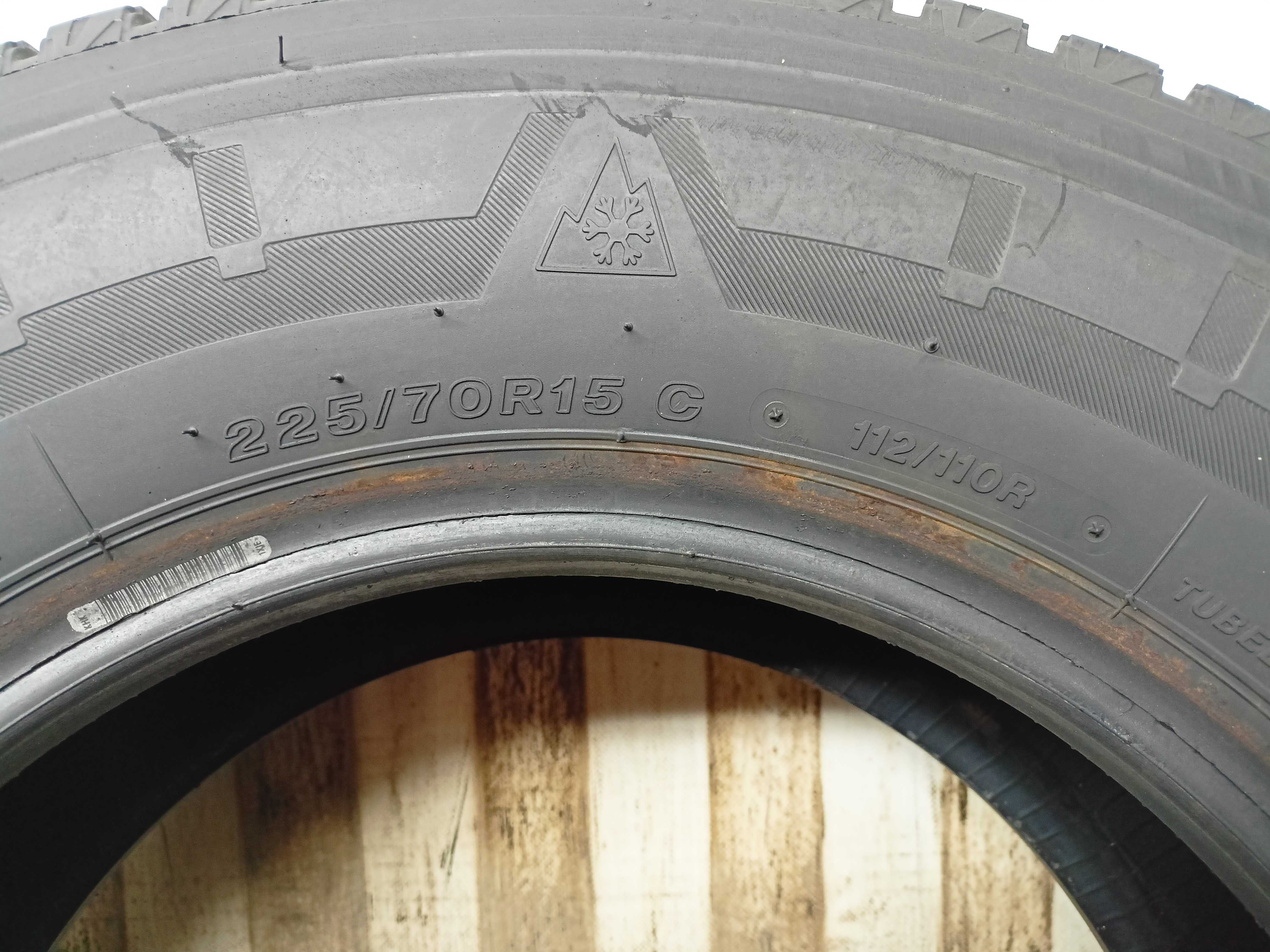 Bridgestone Blizzak 225/70/15C 2022r. 112/110R Nowa (5001)