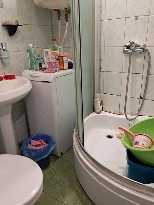 Сдам 1-комн. квартиру ПОЛУПУСТУЮ. Улица Шевченко. Можно питомца.