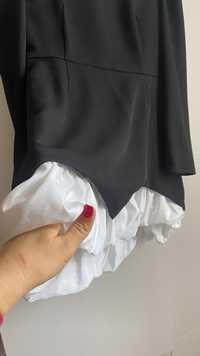 Сукня чорна з білим комірцем р ХЛ