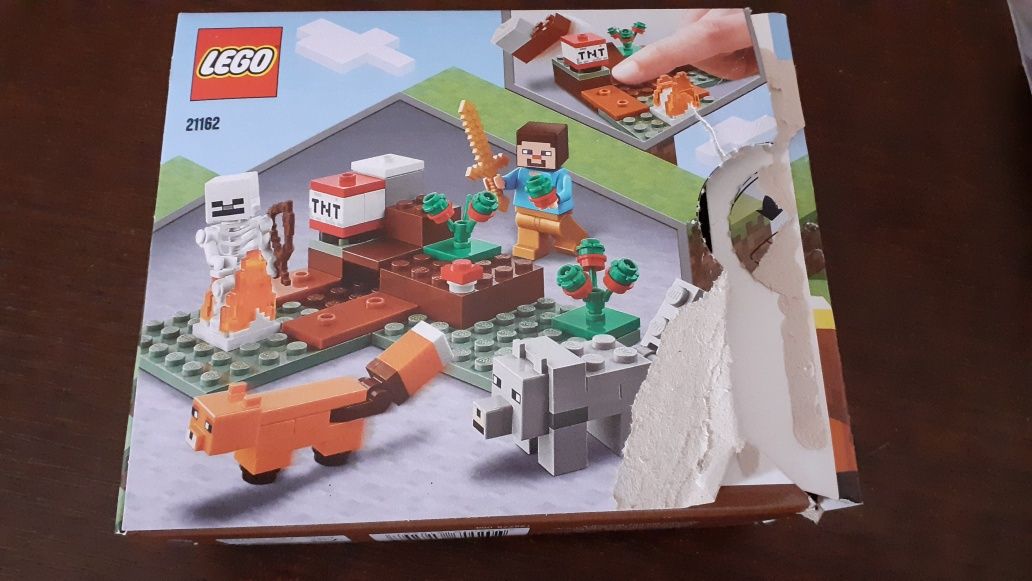 Lego Minecraft 21162