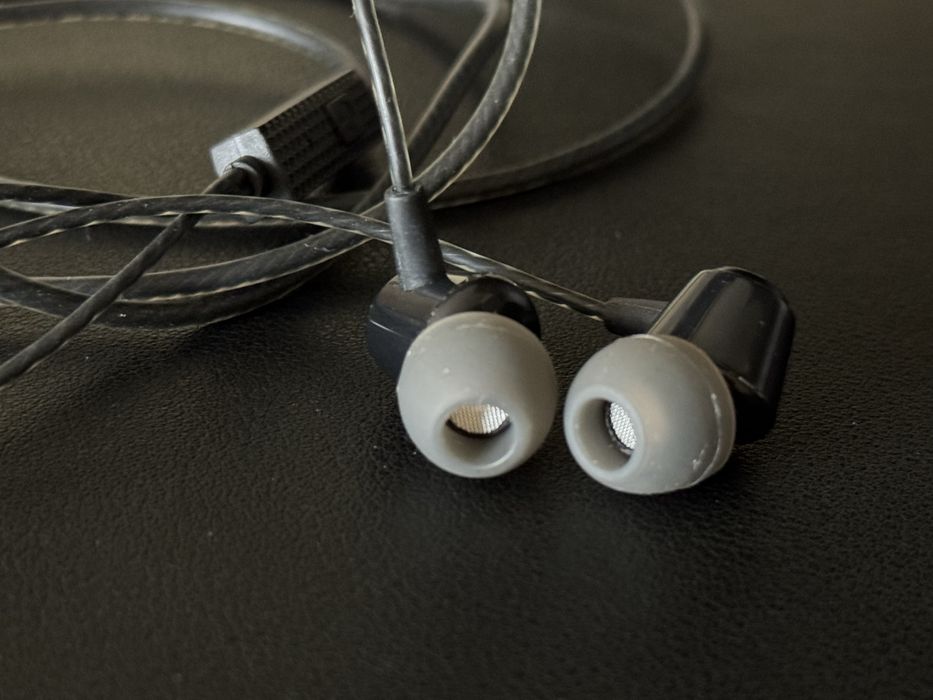 Słuchawki Floveme dokanałowe z mikrofonem przewodowe mini jack 3.5mm