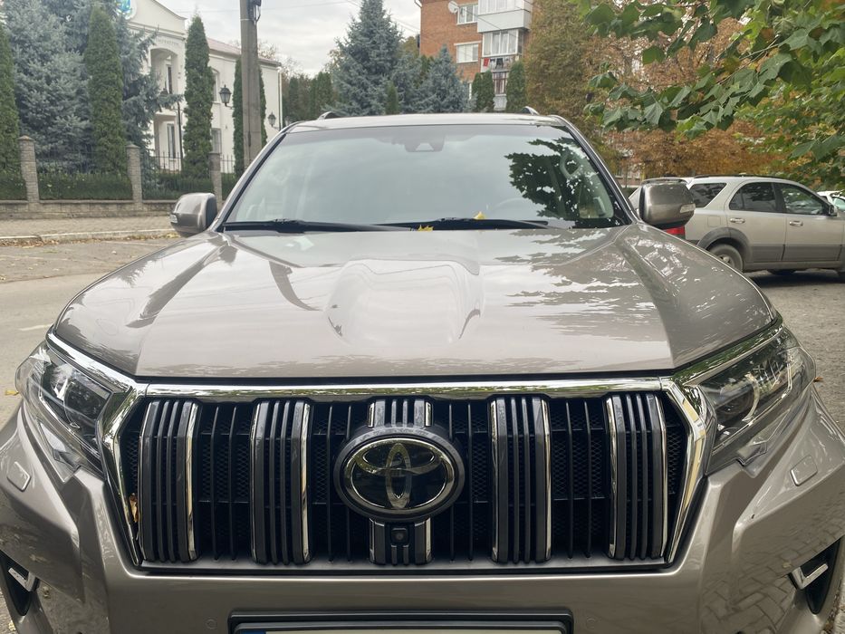Продам Toyota Land Cruiser Prado