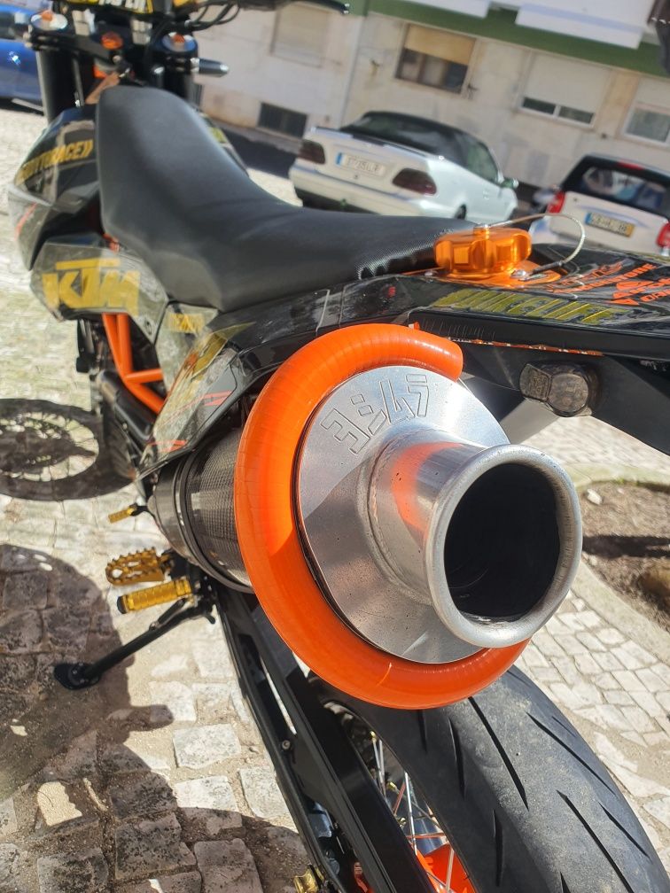 Vendo Ktm 690 sm