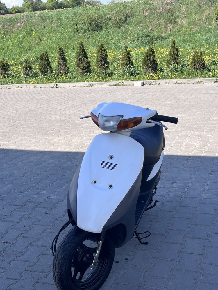Suzuki lets 2 new