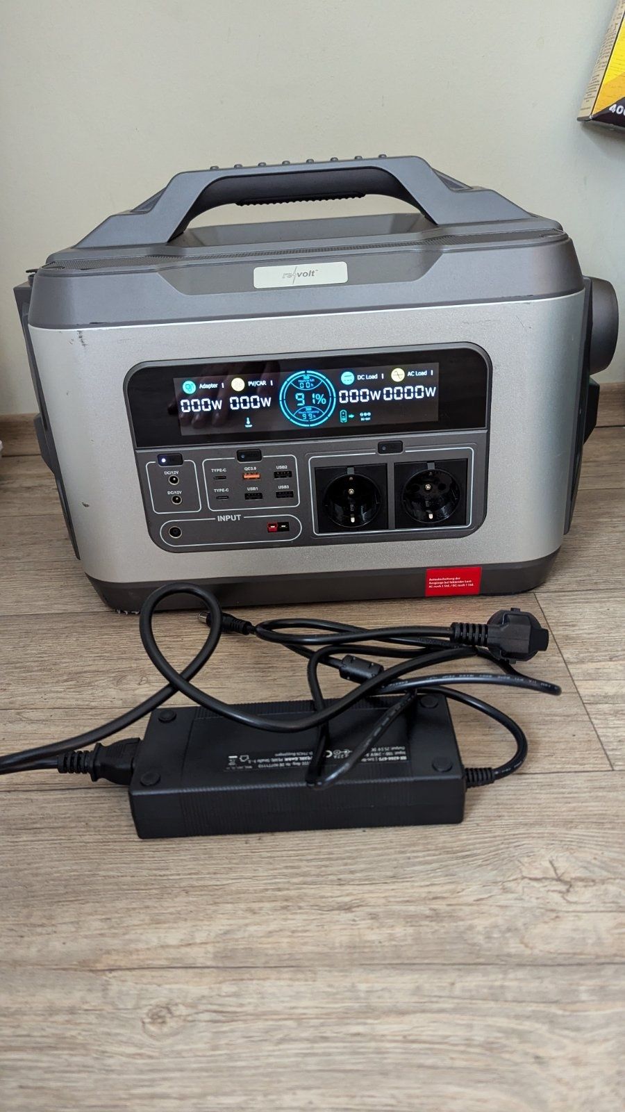 Зарядна станція Revolt HSG-1200 2240Вт год 2200Вт (4500Вт пік) LiFePO4