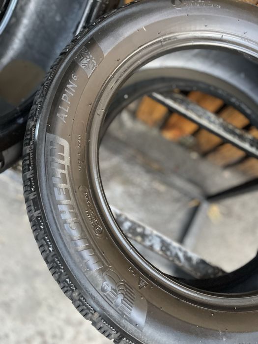 Шини 205/55 r16 Michelin зимові