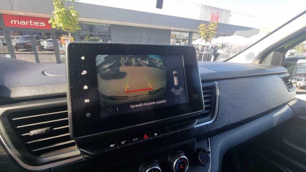 Bus 9-osobowy Renault Trafic wynajem