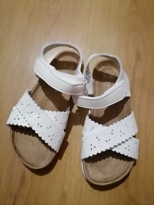 Sandálias Pele n 35 novas - Disponiveis (inclui CTT)