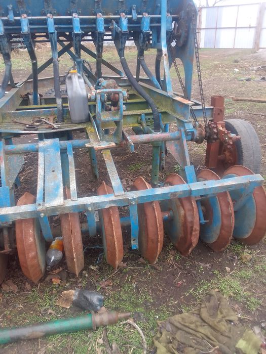 Продам сівалку сзс 2,1.