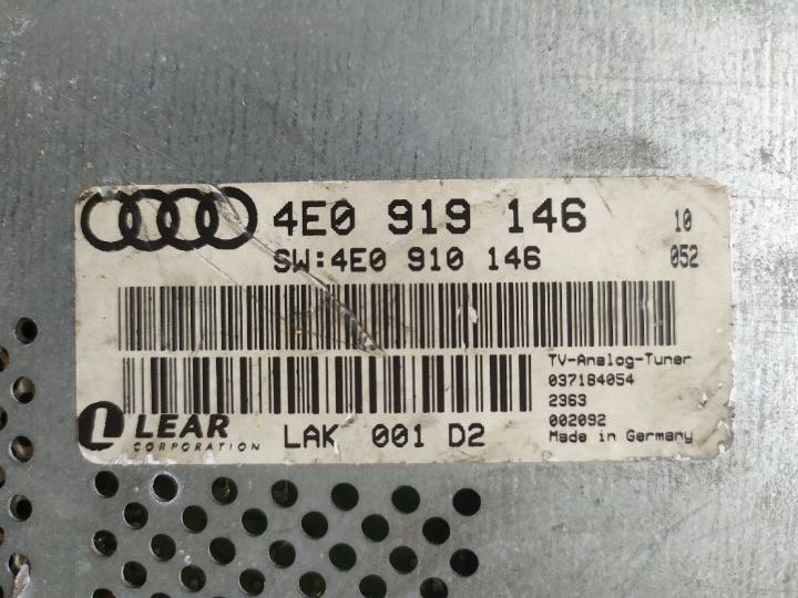 AUDI A8 WZMACNIACZ TUNER TV  4e0919146