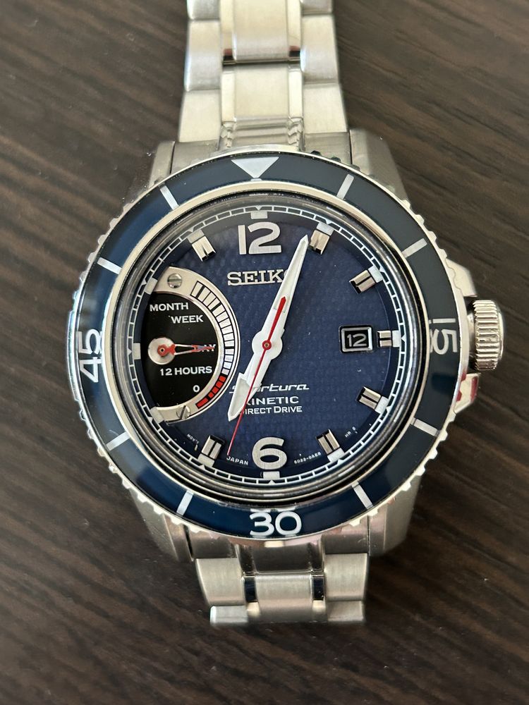 Часы Seiko SKG017P1