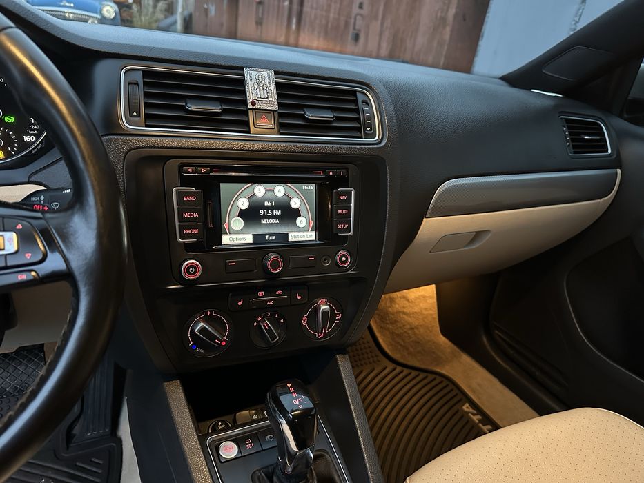 Продам Volkswagen Jetta 6.