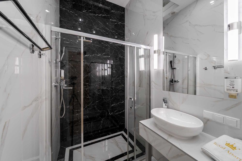 Апартаменти з ванною для 6 осіб по вул Леонтовича 5