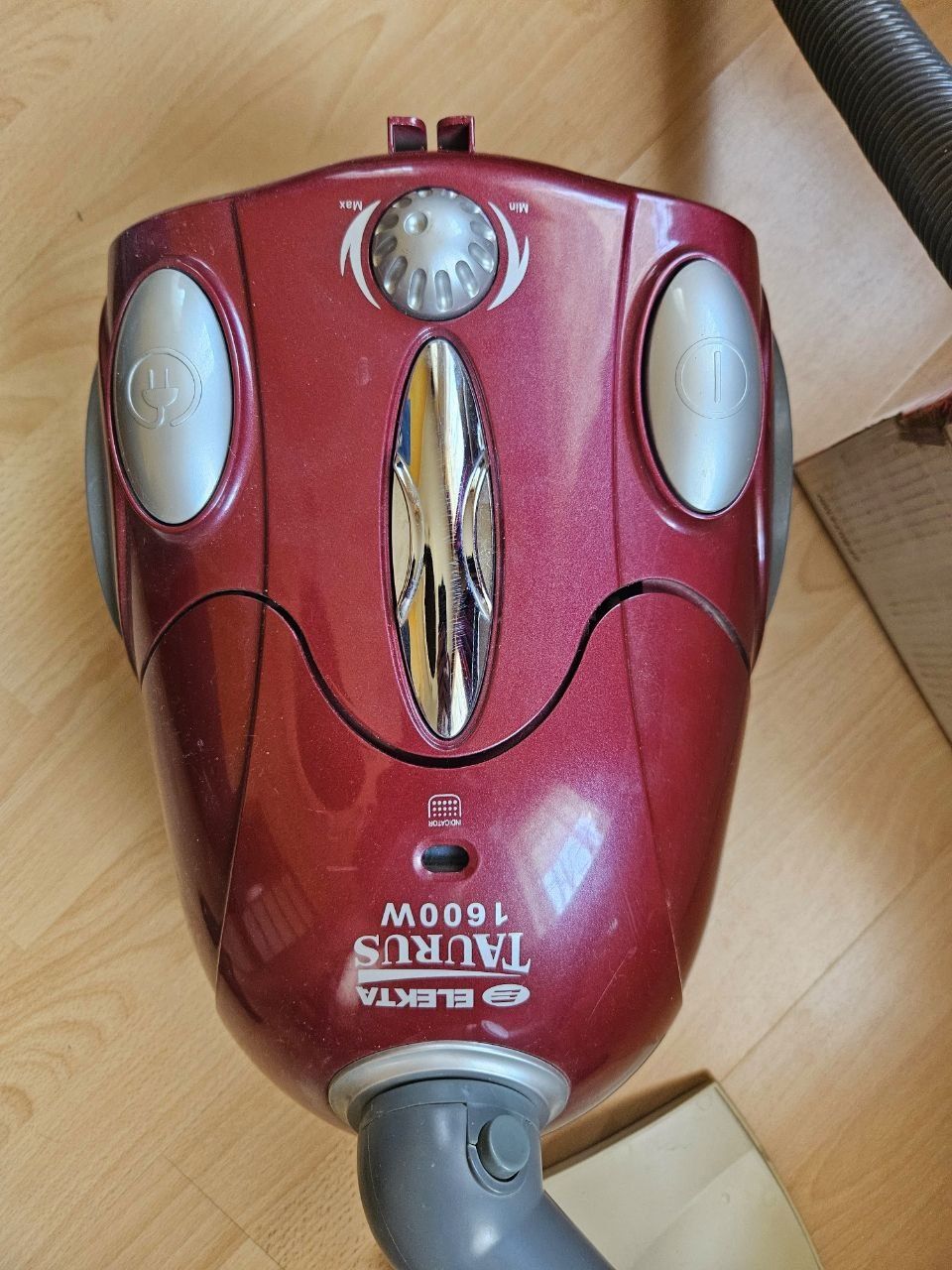Пылесос ELEKTA Taurus