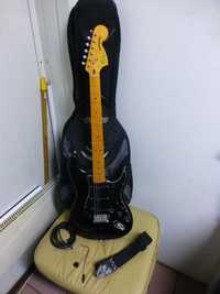Fender Squier Classic Stratocaster Gitara elektryczna + pokrowi +pasek