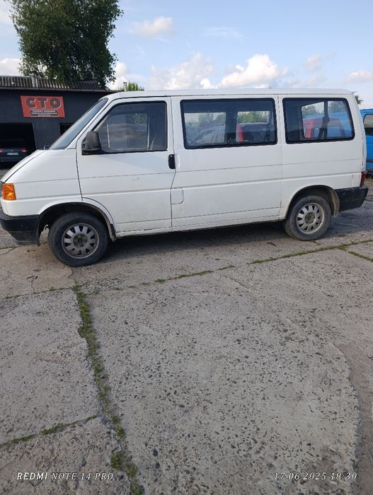 Фольксваген т4 на повному ходу