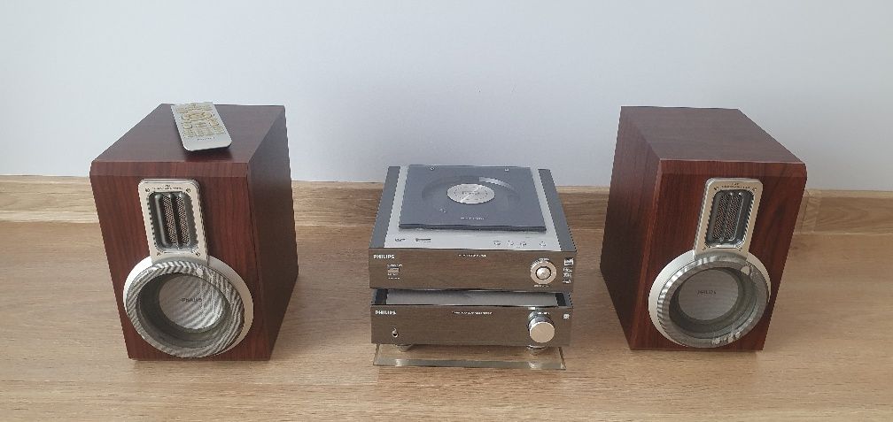 Micro wieża hi-fi Philips MCM700