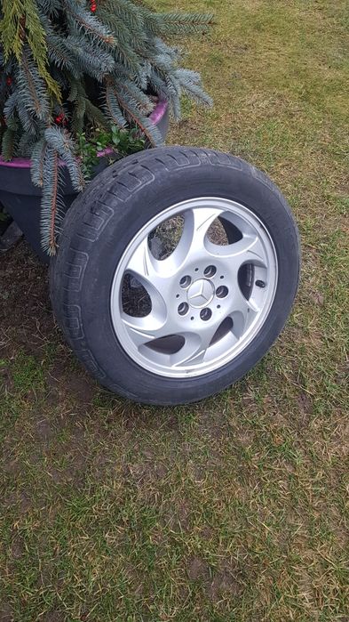 Opony z felgami do mercedesa