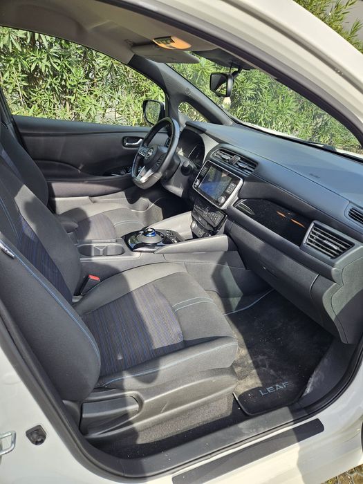 Nissan Leaf com garantia oficial da marca.