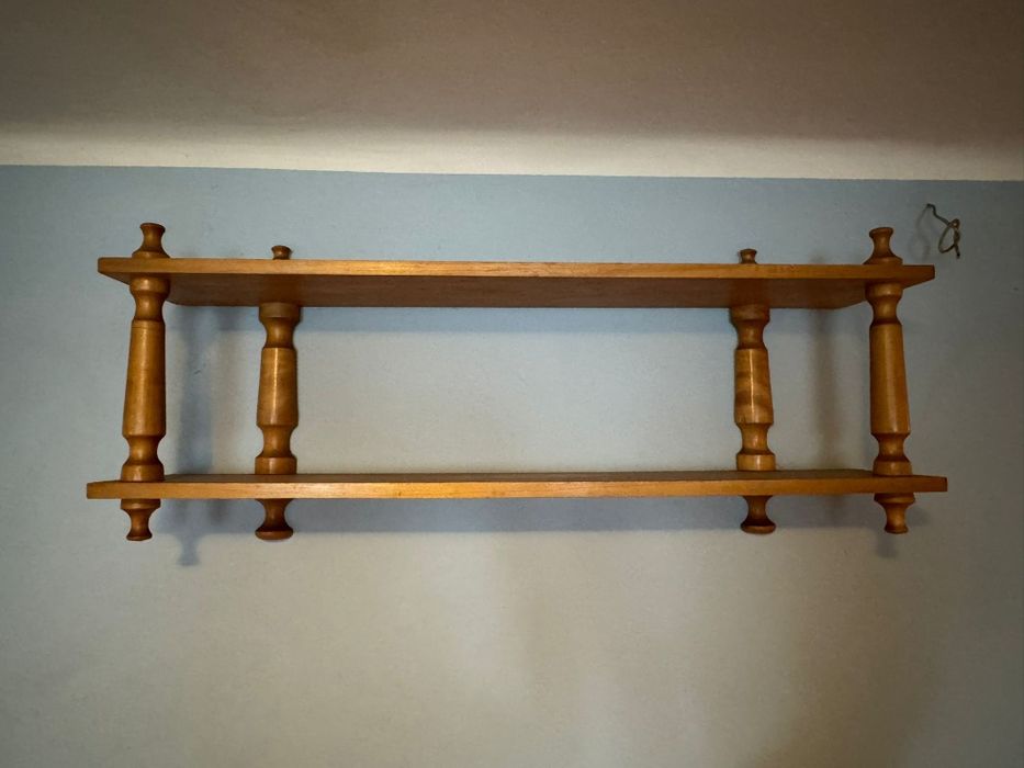 Półka drewniana wisząca