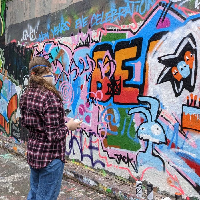 Aula de Arte Urbana / Graffiti com Spray - Street Art /Graffiti Class
