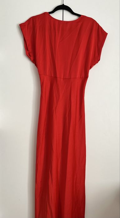 Плаття атласне червоне Zara xs