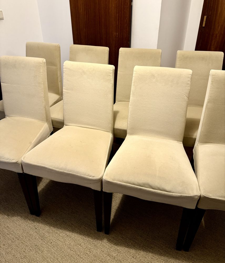 Mesa de Jantar 140x140 cm + 8 Cadeiras Estofadas — Conjunto Completo